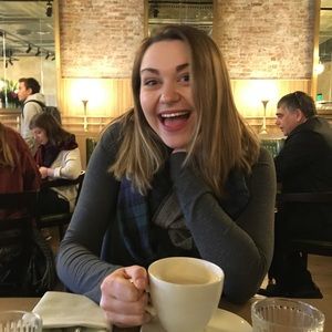 Meet your Posher, Nora